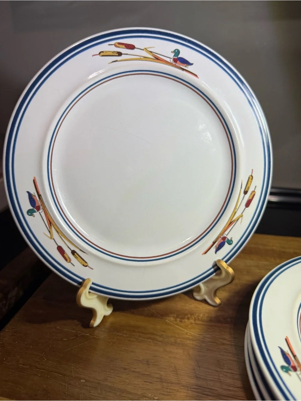 Symmetry set white